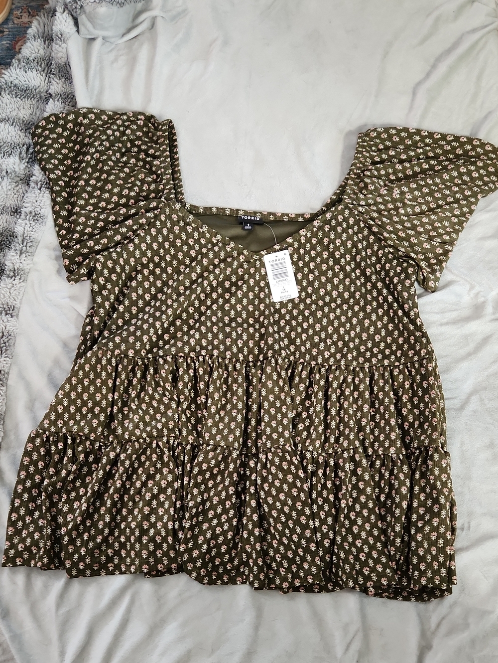 Torrid Olive Green Floral Tiered Square-Neck Blouse